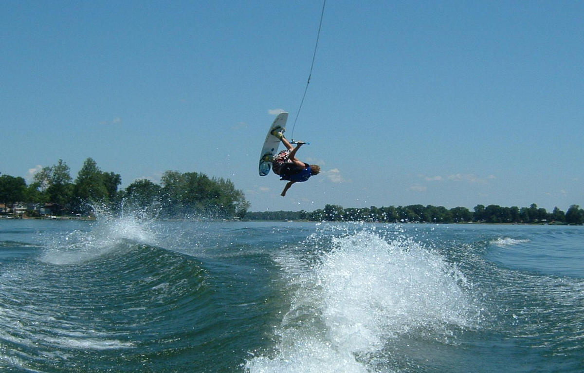 2995wakeboard_pic_111_cropped