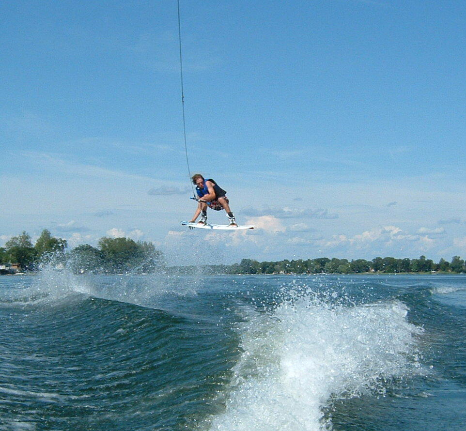 2995wakeboard_pic_49_cropped