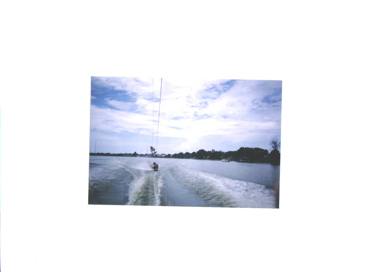 8523wakeboard_over_alex