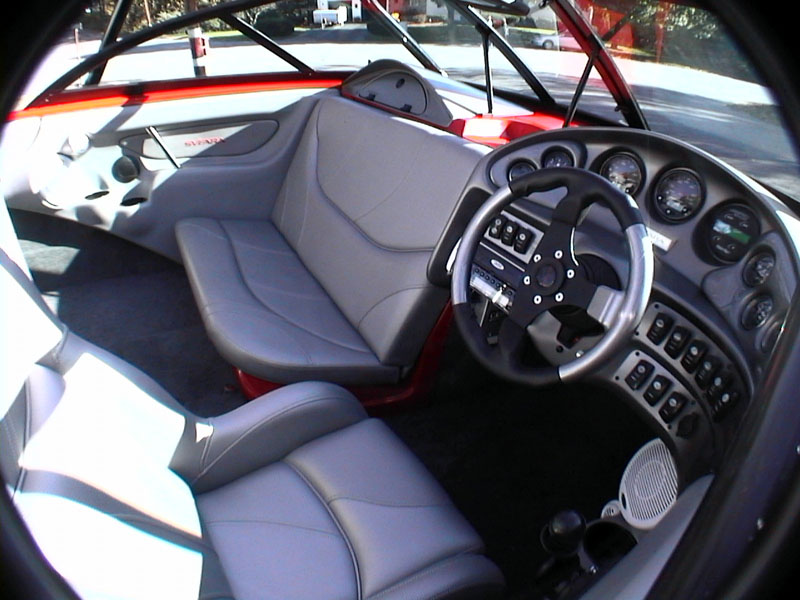 Svfara-2004-front-cockpit