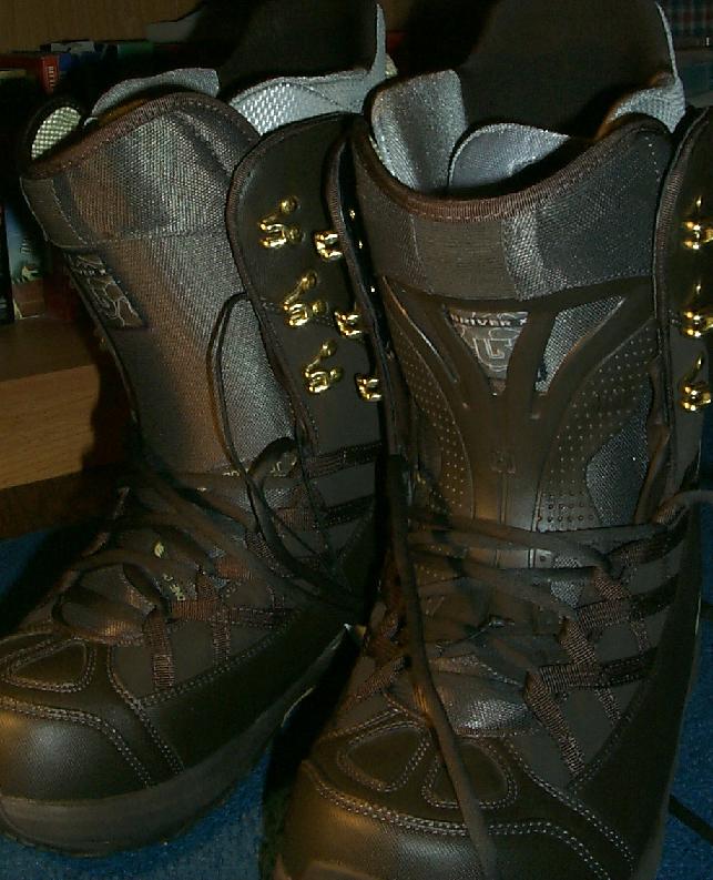 snowboard_boots_1
