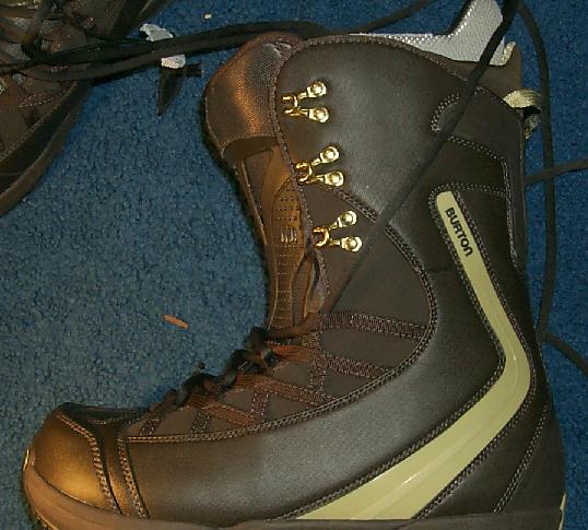snowboard_boots_2